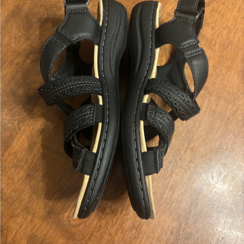 Clarks Black Strappy Sandals - Picture 3 of 8